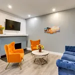 Chic Newark Vacation Rental 3 Mi To Airport!