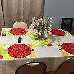 Divine Guest House Room D. 6Mins Near Ewr Newark Airport, 4Mins To Penn Station / Prudential