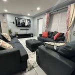 Luxury 2-Bedrooms 2-Bathrooms Near Nyc/Ewr