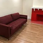 Spacious And Private Apartment With 3 Bedrooms And 1 Bathroom Near Newark International Airport Ewr And New York City