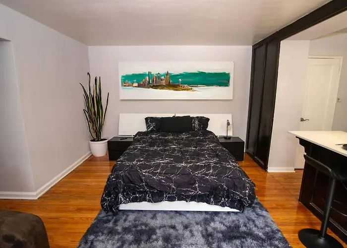 Luxury Studio Apartment Newark