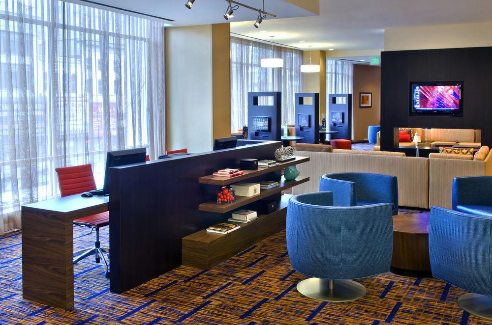 Hotel Courtyard By Marriott Downtown 3*