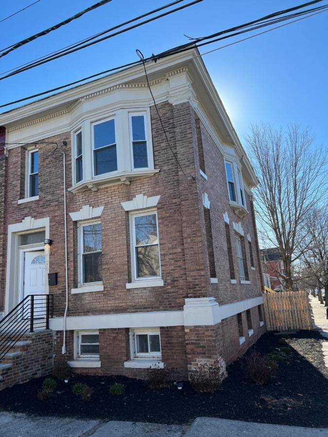 Luxurious Townhouse Near Nyc