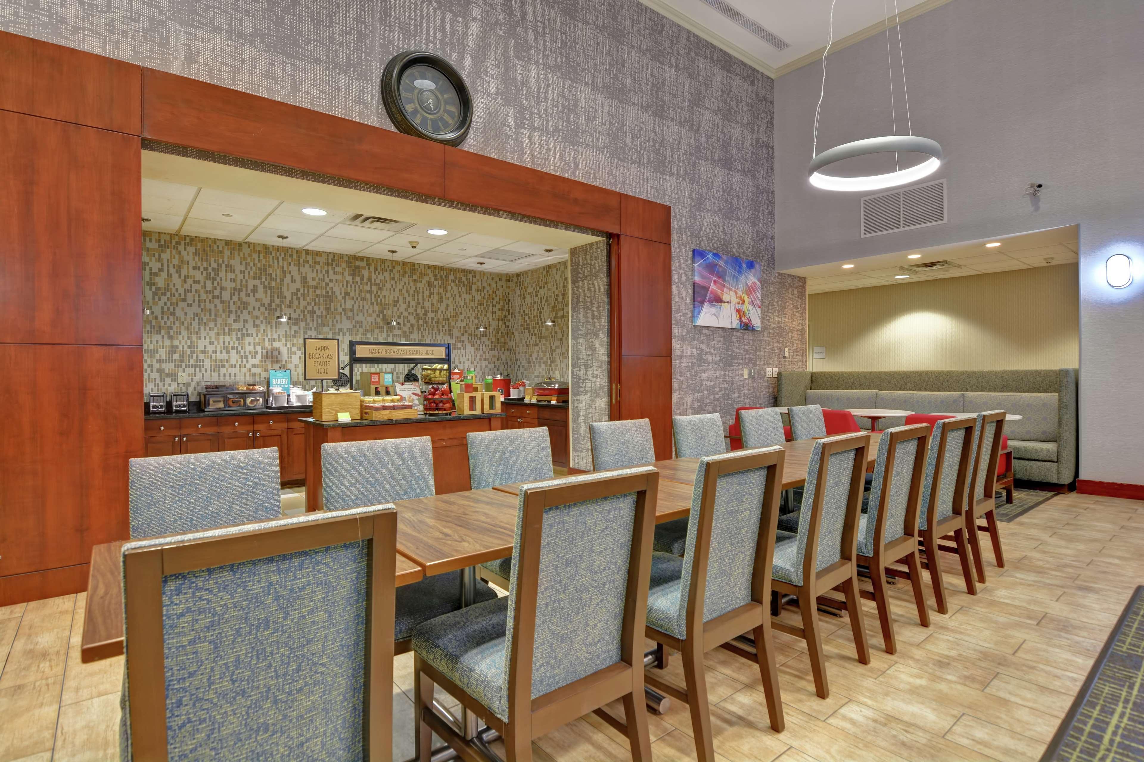 Hampton & Newark-harrison-riverwalk Hotel 3*
