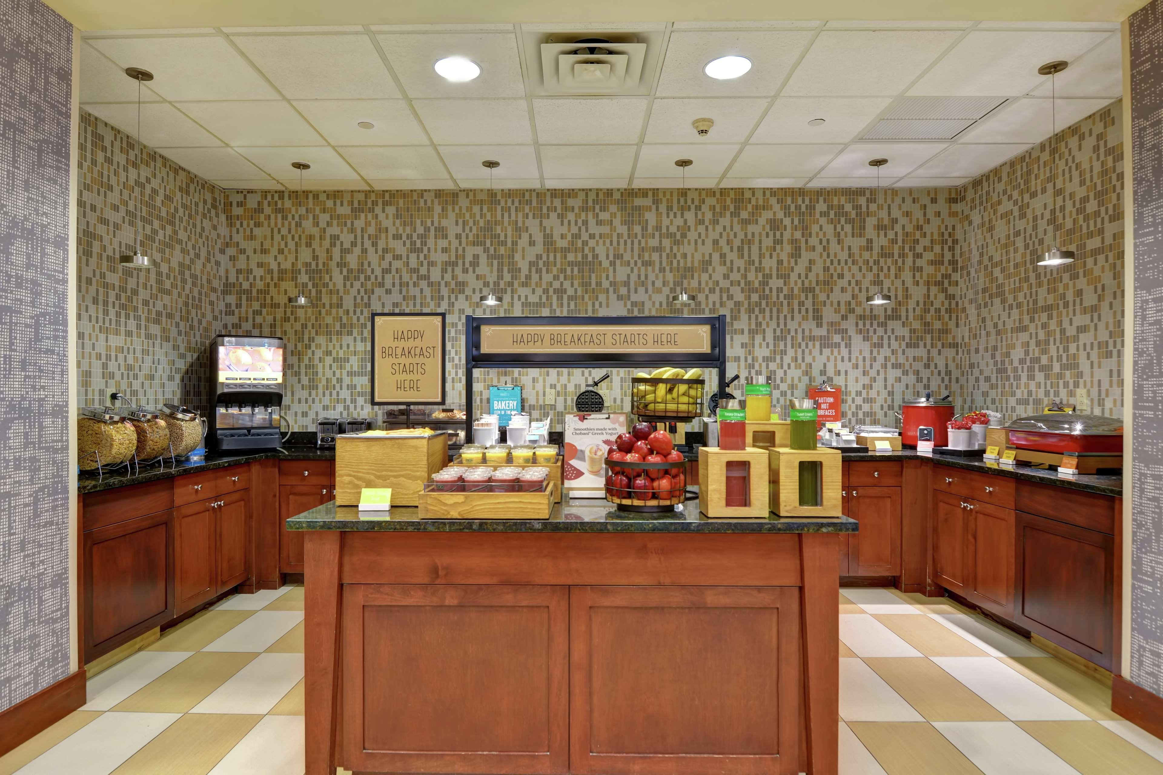 Hampton & Newark-harrison-riverwalk Hotel 3*