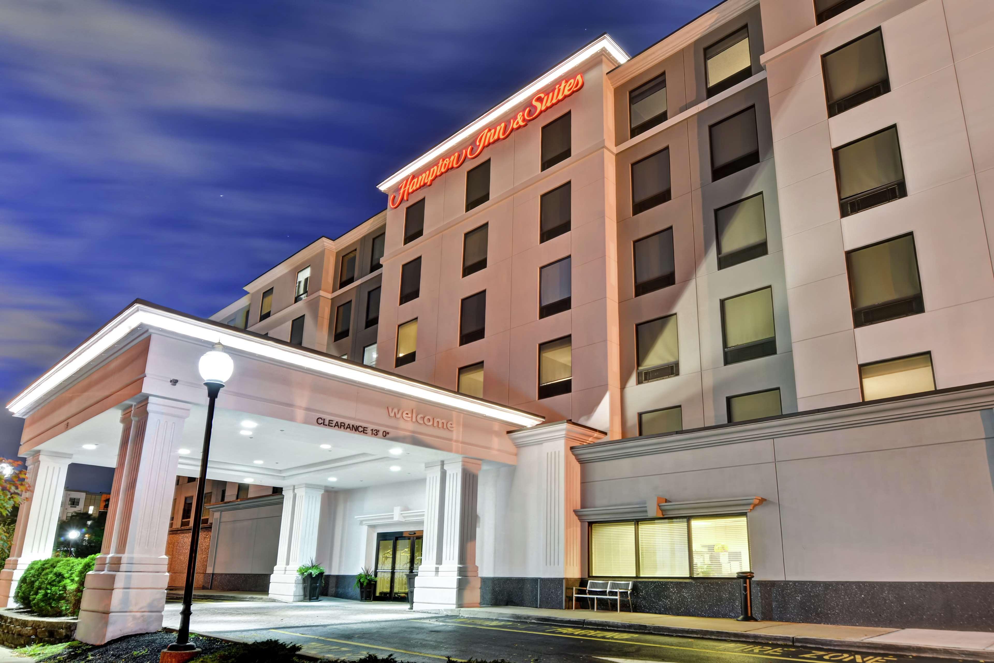 Hampton & Newark-harrison-riverwalk Hotel