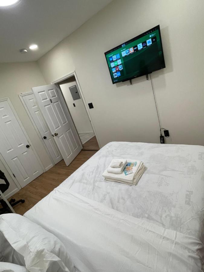 Amazing Homestay Newark
