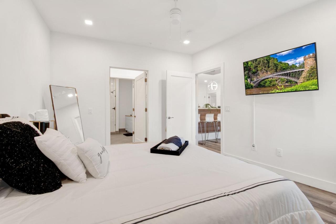 Apartment Nest Away 2 Queen Near Ewr-penn- Free Parking Newark
