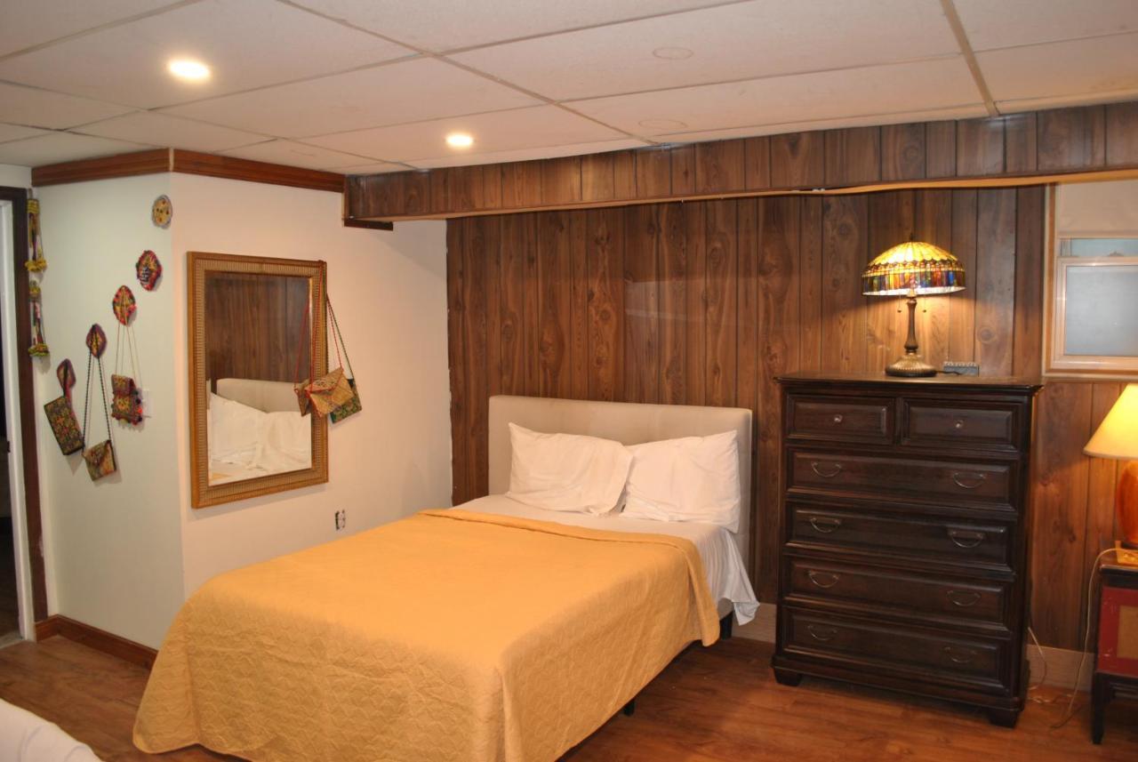 Ewr Airport Multilevel With 2-3 Beds