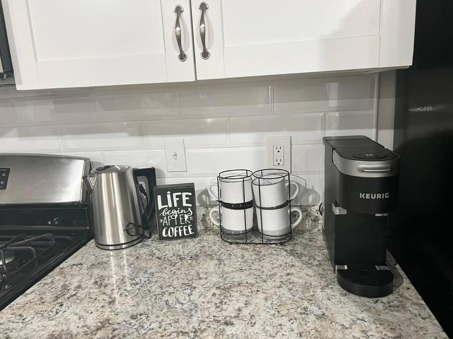 Cozy 2 Bedroom Near Ewr- Nyc Airport Downtown Apartamento Newark