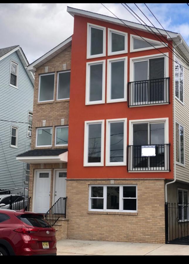Guest house Cozy & Deluxe - Ez Access To Nyc Newark