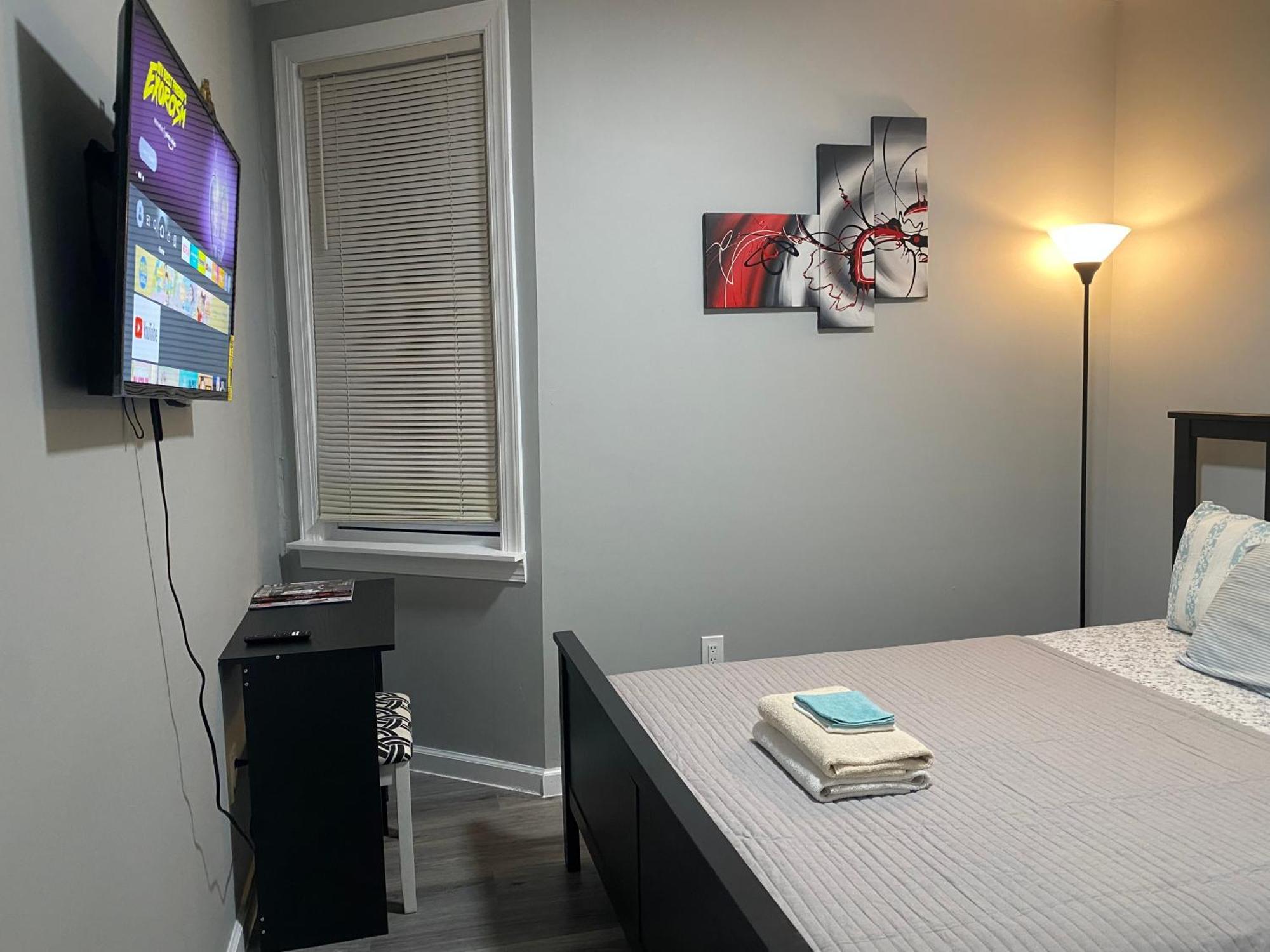Cozy Getaway Newark