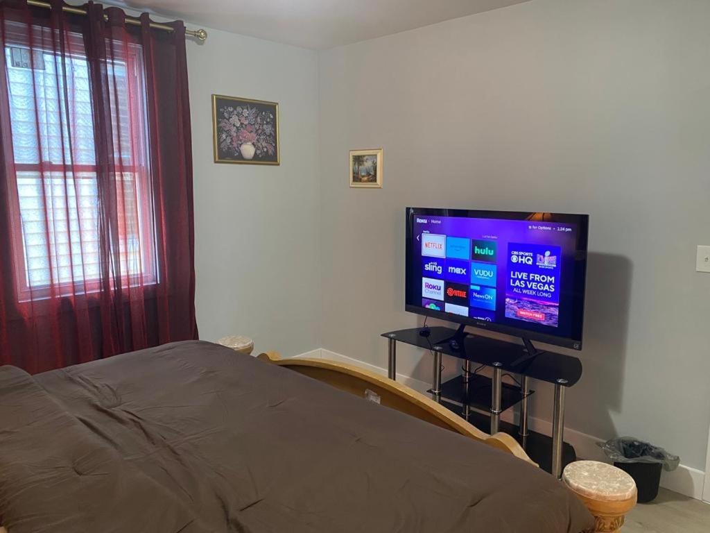 Homestay King 8mins To Airport *