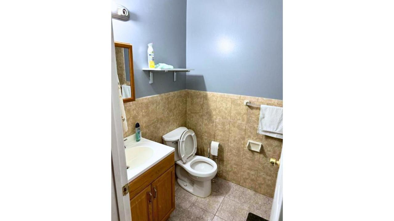 Homestay Divine D. 6mins Near Ewr Airport, 4mins To Penn Station / Prudential Newark
