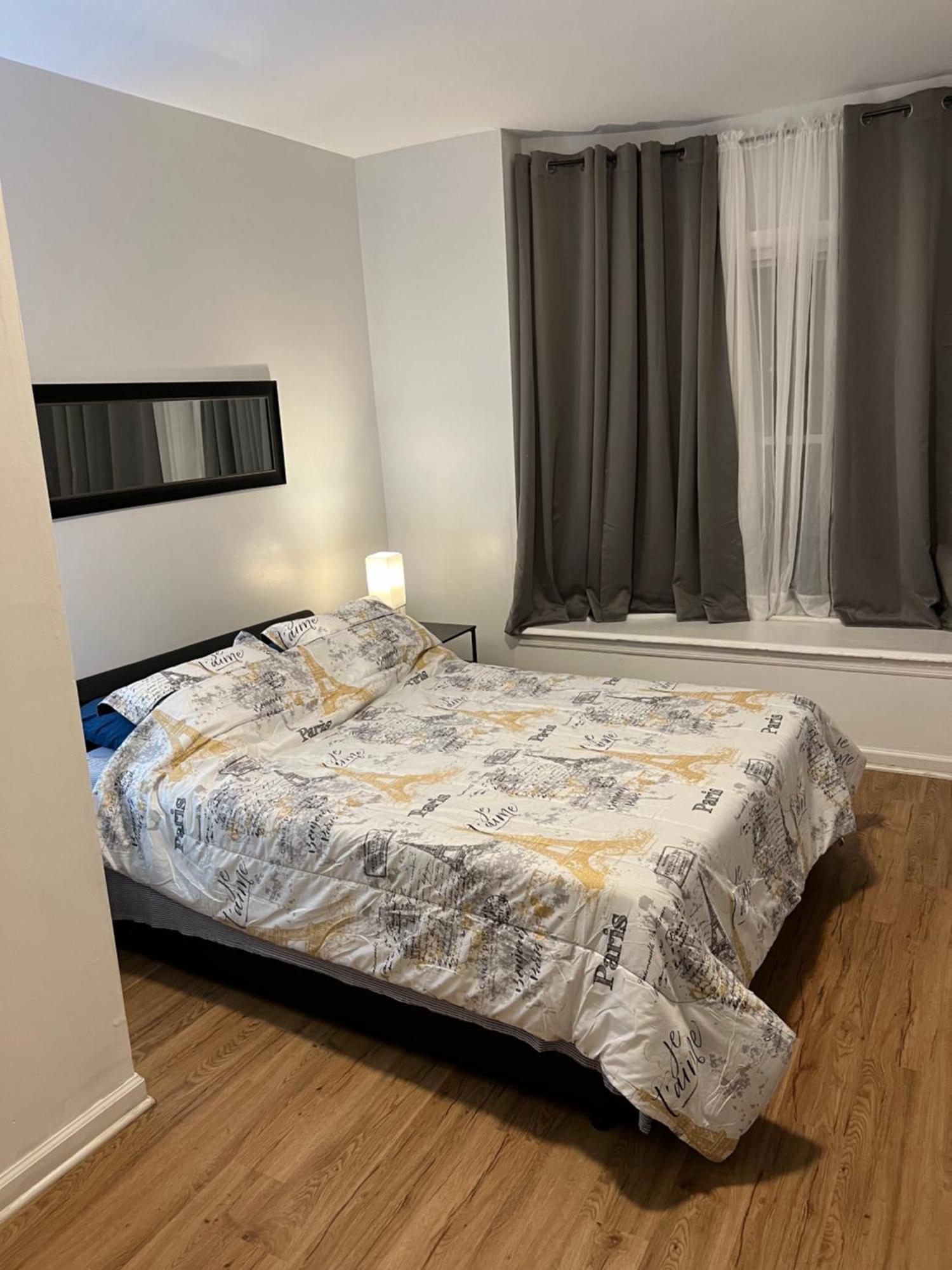 Luxurious Townhouse Near Nyc Newark