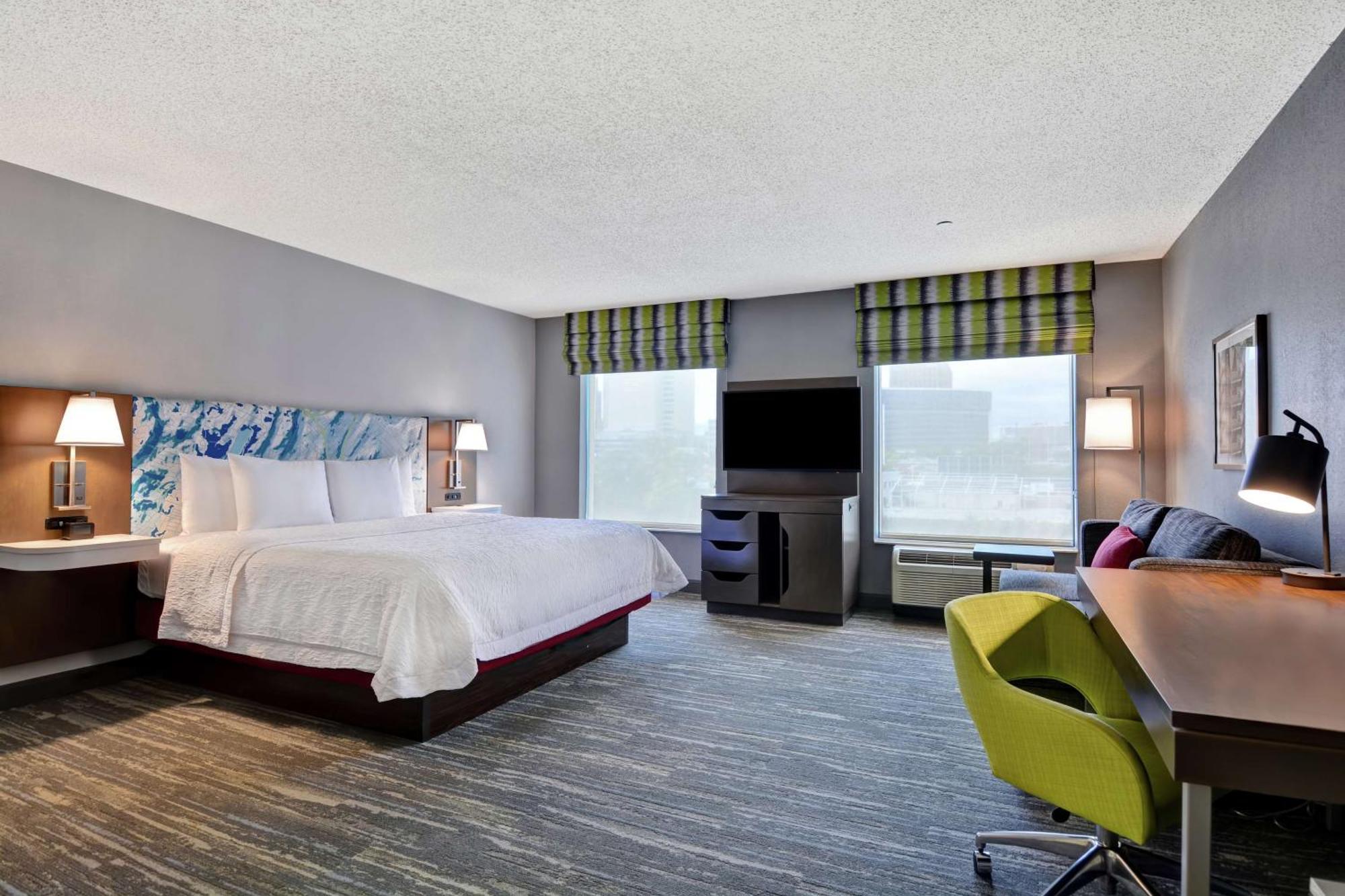 Hotel Hampton & Newark-harrison-riverwalk 3*