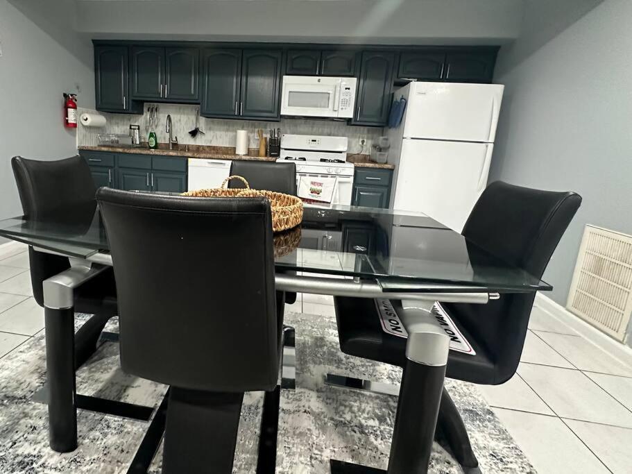 Luxury 2-bedrooms 2-bathrooms Near Nyc/ewr Newark