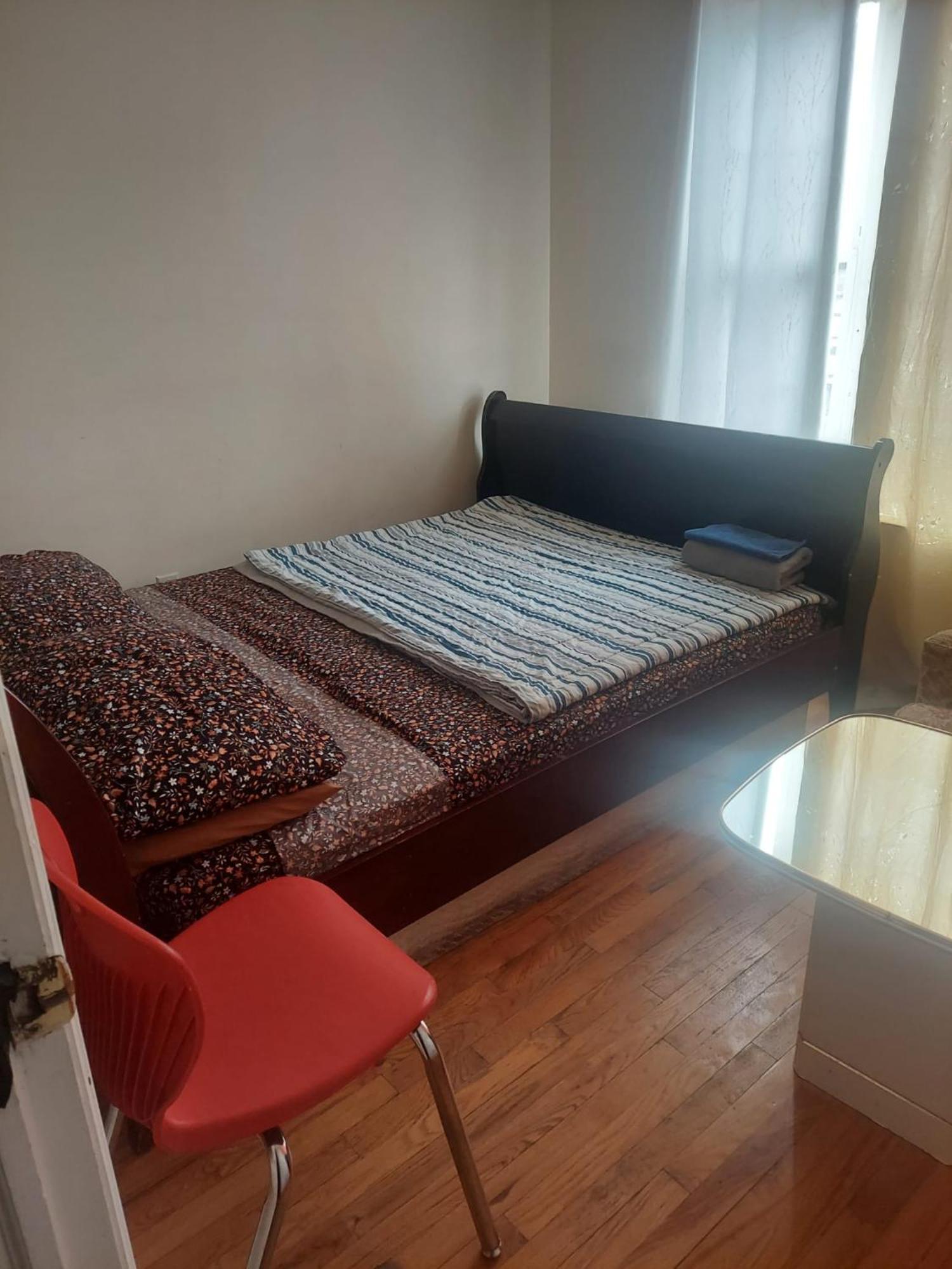 Homestay Crystal 1 Near 12mins To Ewr Airport / Prudential / Njit / Penn Station *