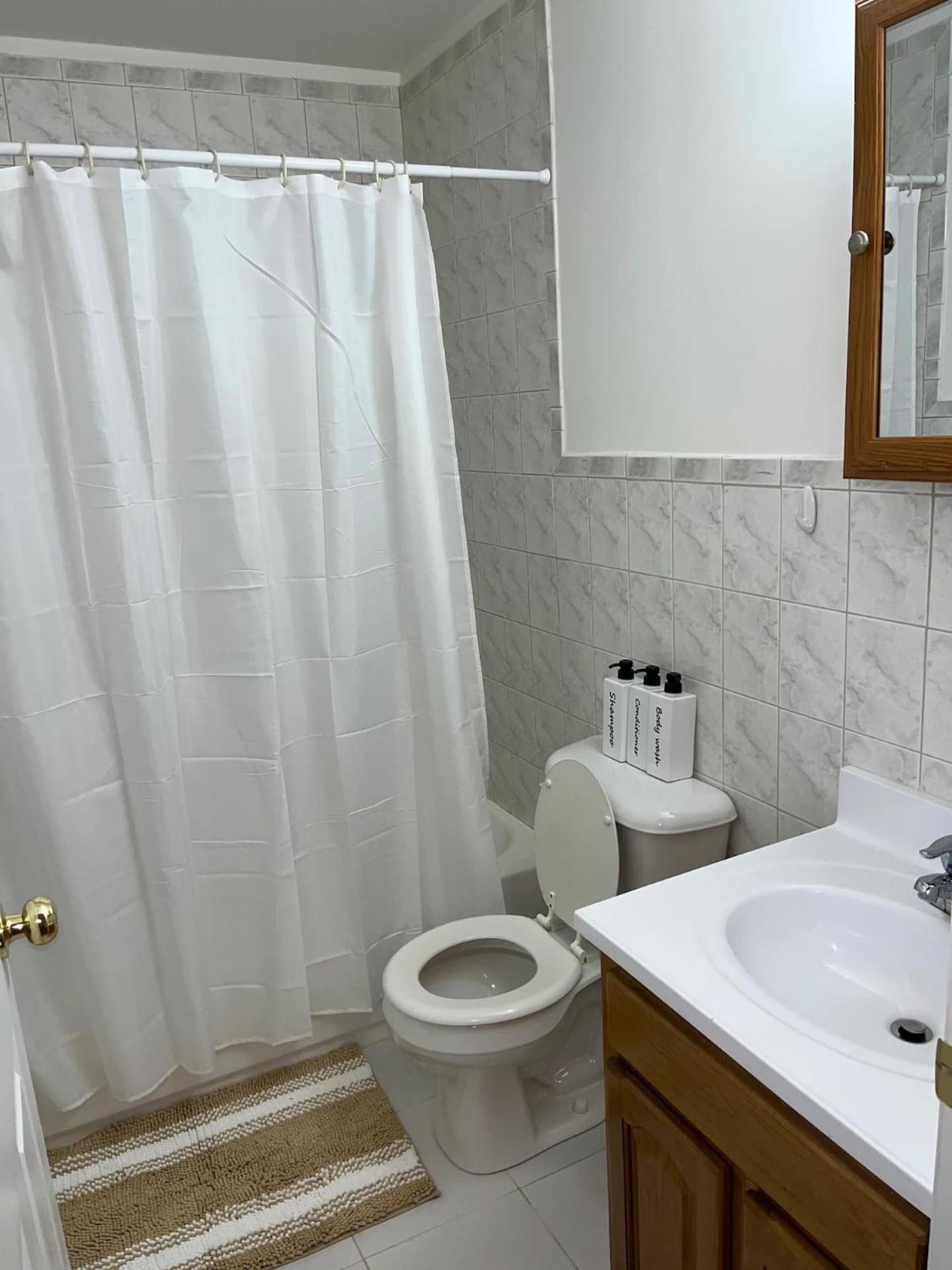 Harmony In The Heights - Br 2 Homestay Newark