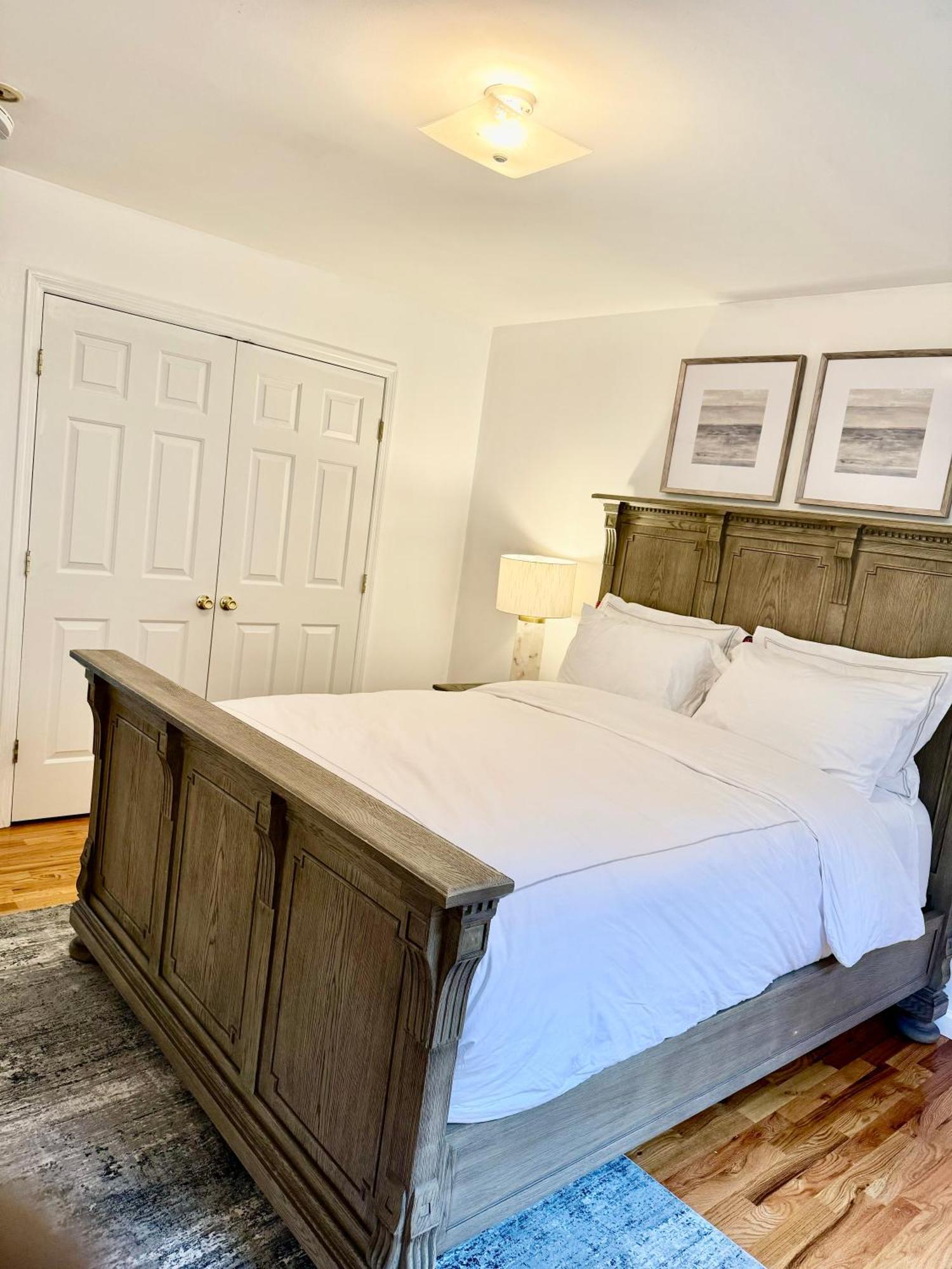 Stylish Evergreen By Airport * Newark