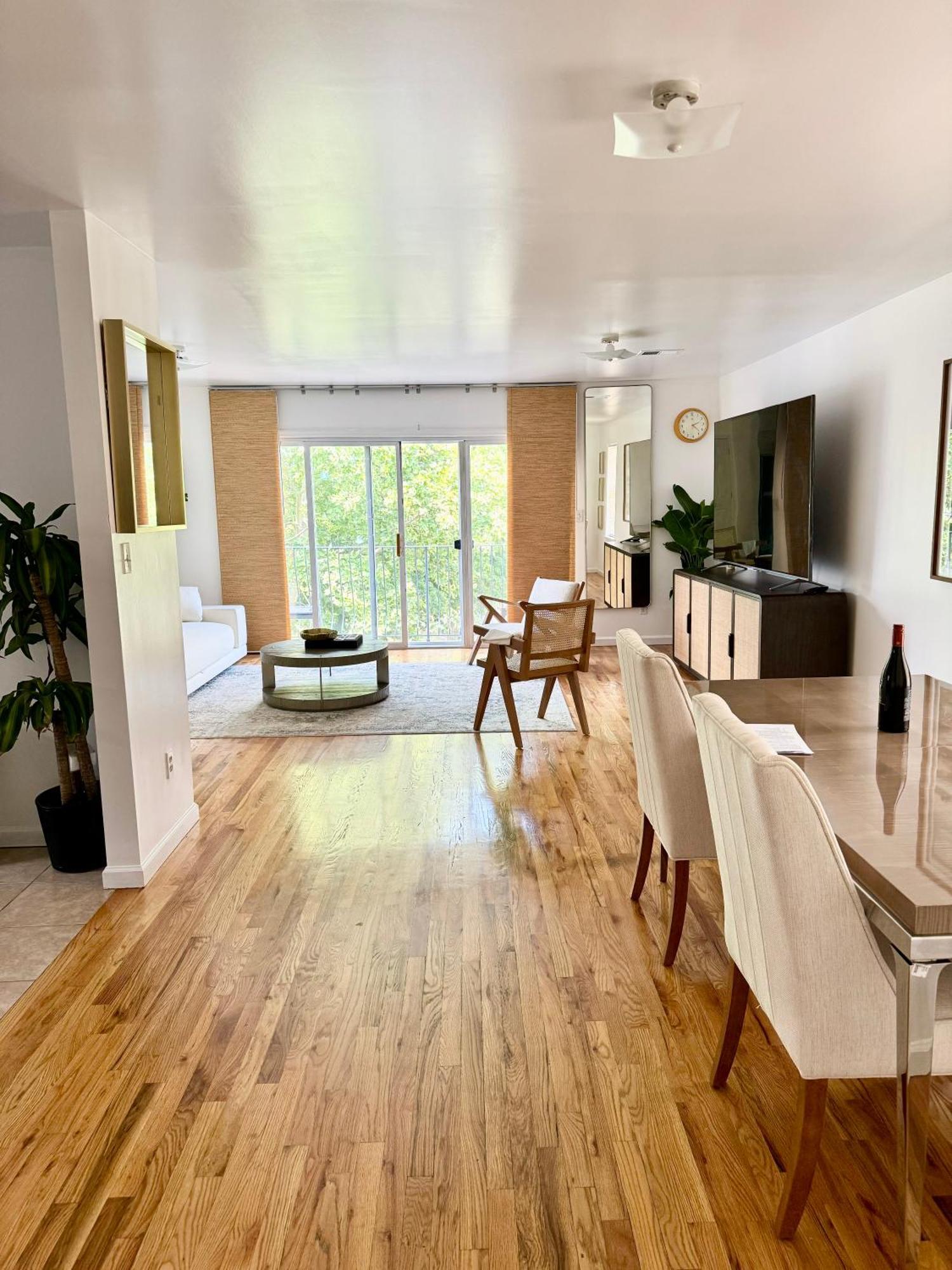 Stylish Evergreen By Airport * Newark
