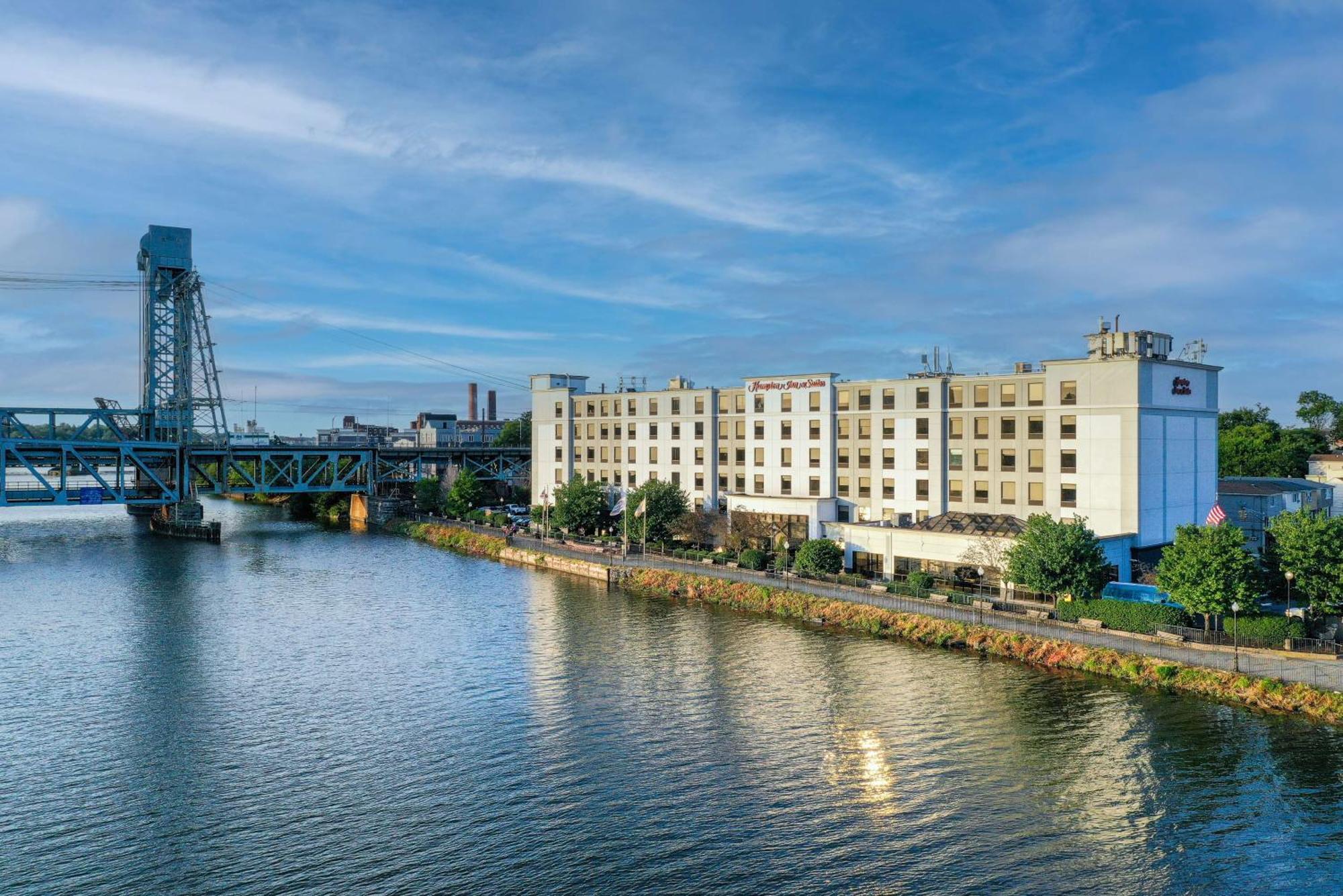 Hampton & Newark-harrison-riverwalk Hotel Newark