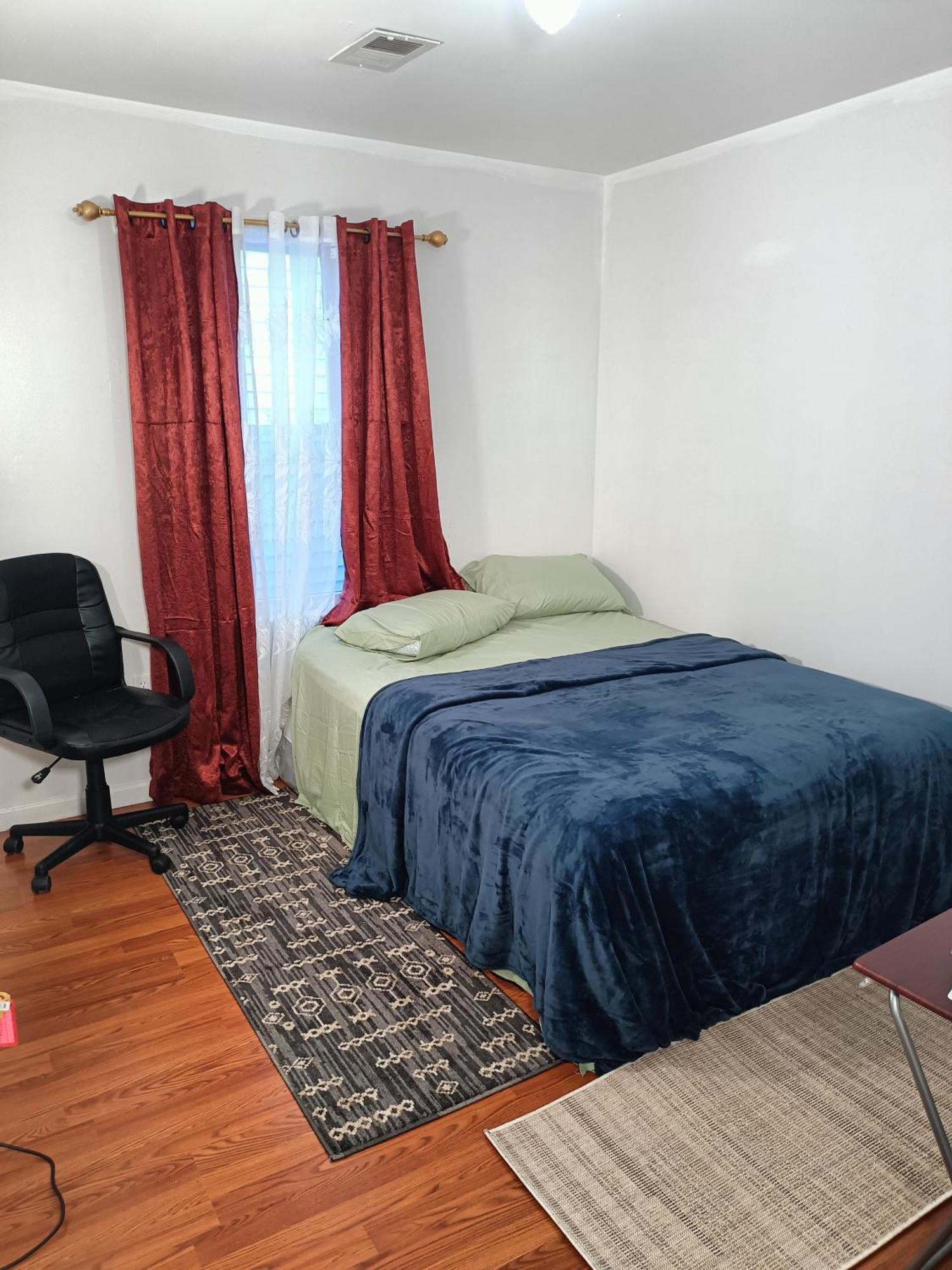 Guest house Fada - 38 Yates Ave Newark