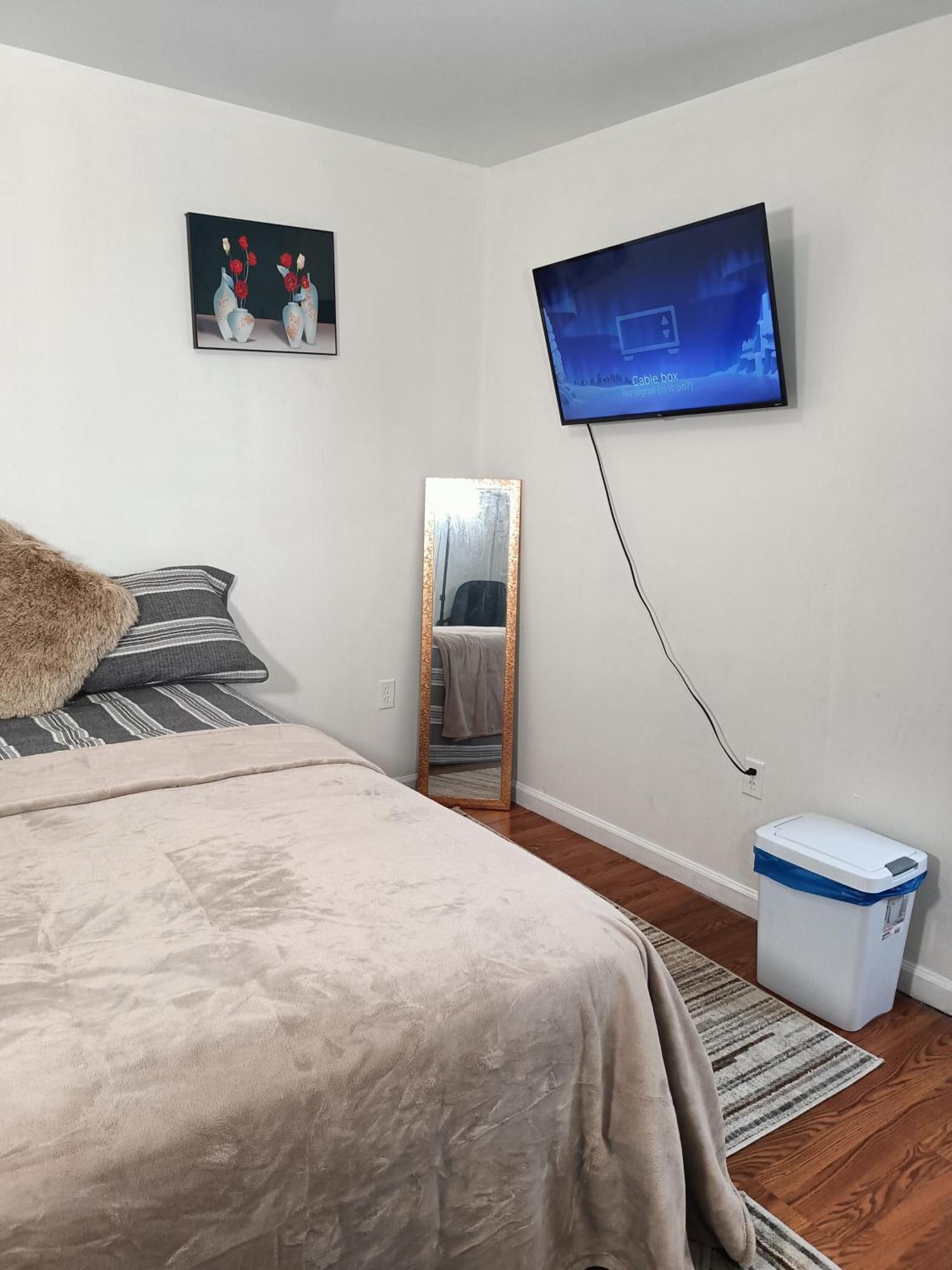 Guest house Fada - 38 Yates Ave Newark