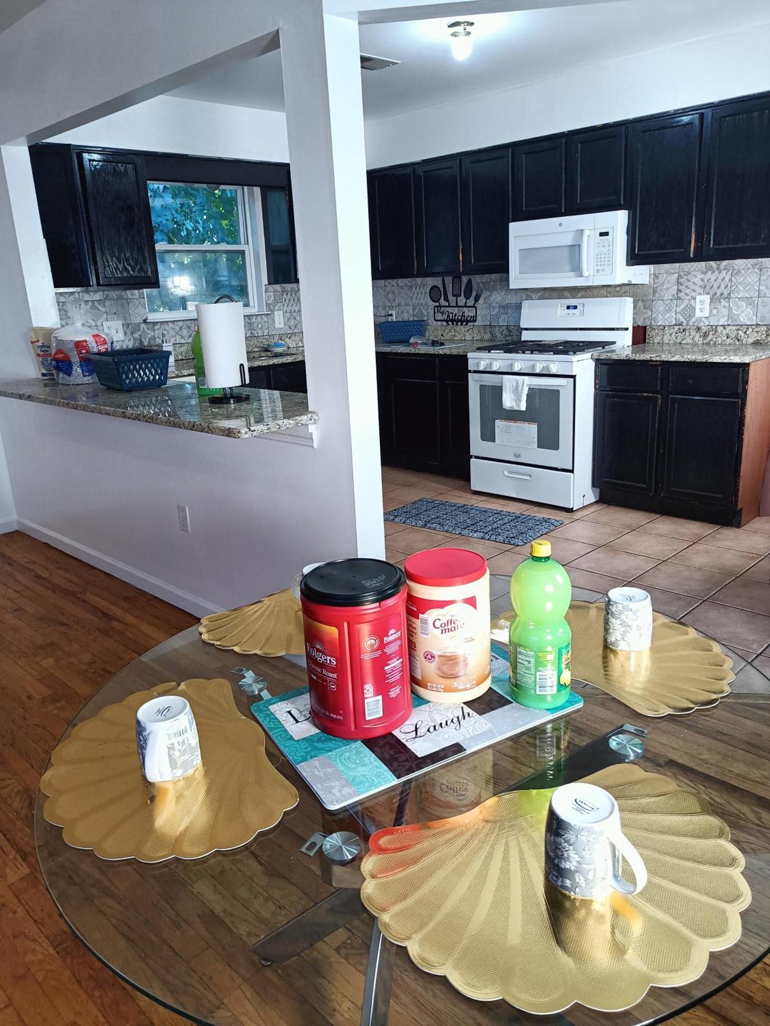 Fada - 38 Yates Ave Guest house *