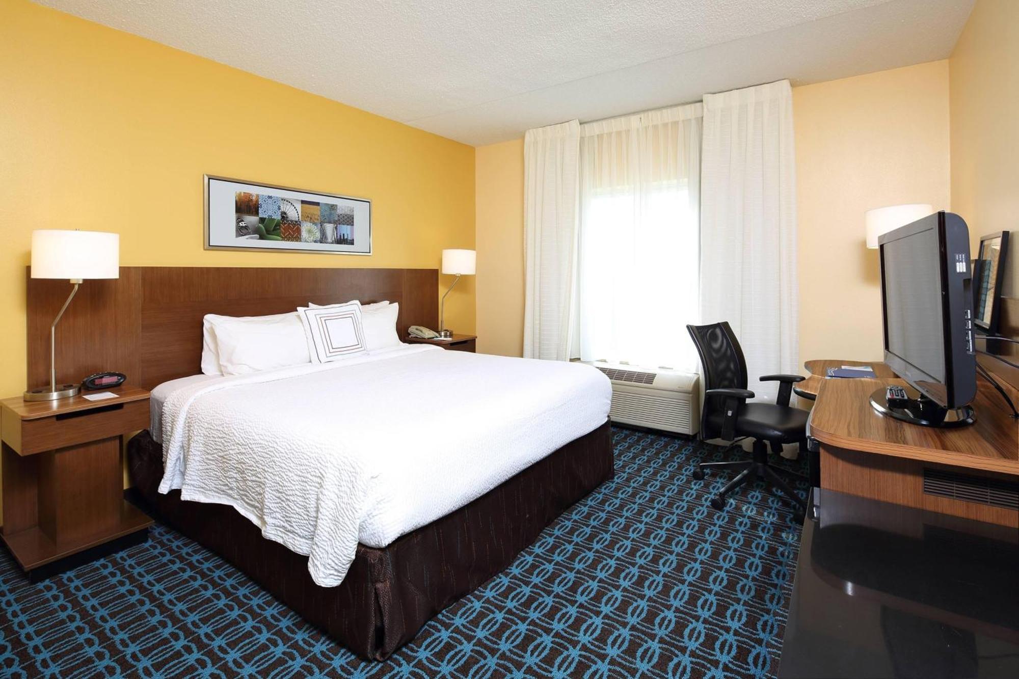 Fairfield & By Marriott Liberty International Airport Newark