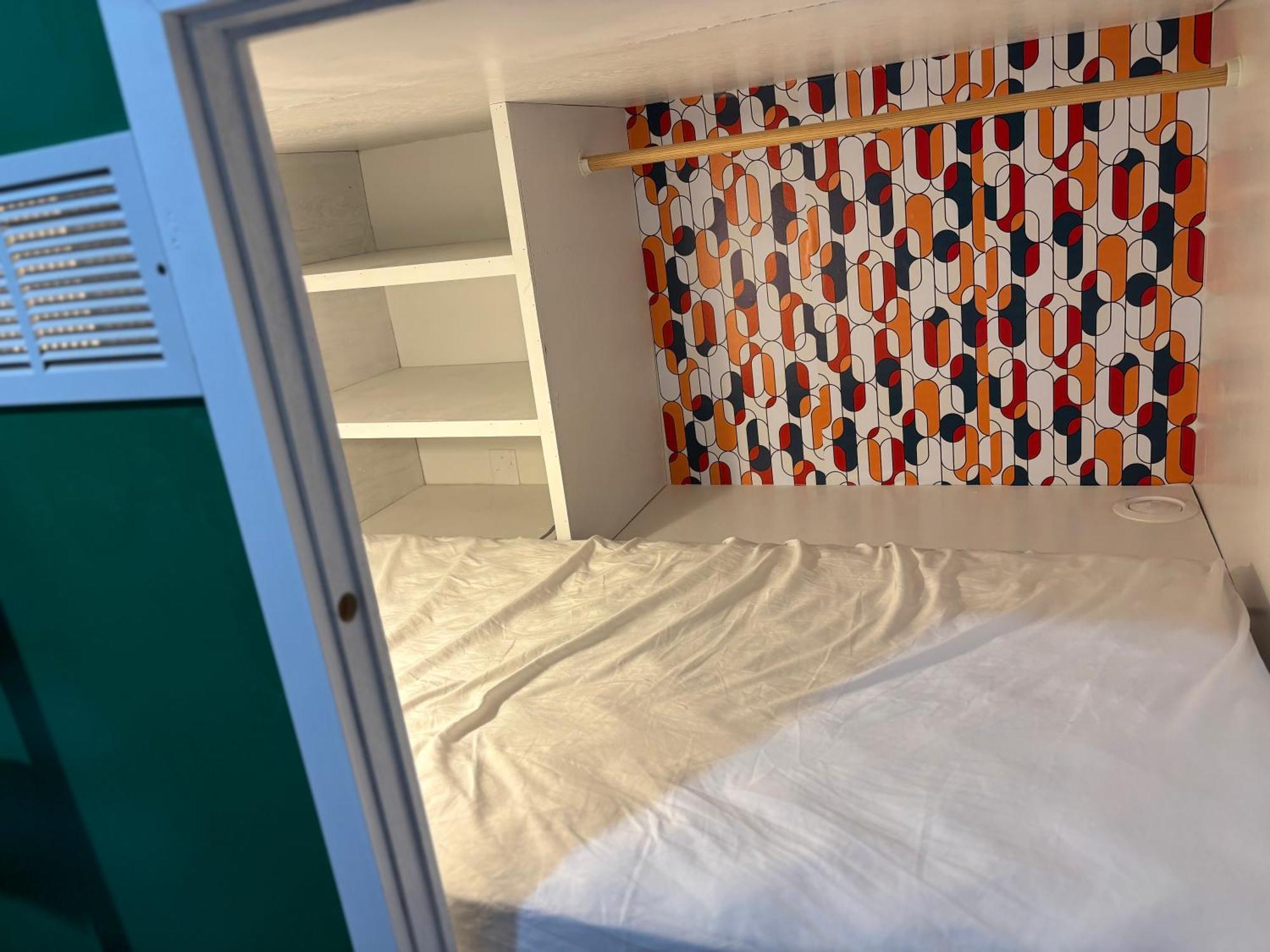 Hostel Capsule