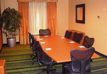 Fairfield & By Marriott Liberty International Airport Newark
