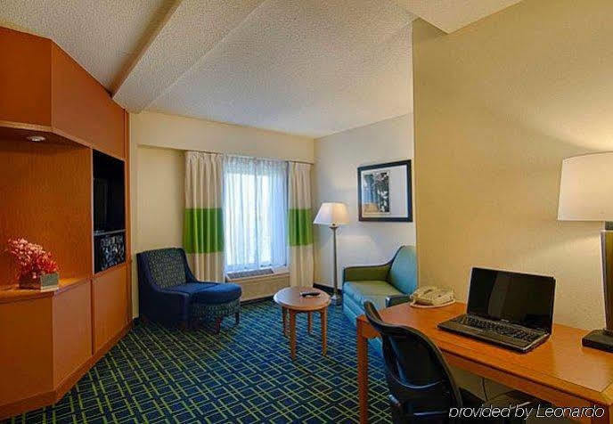 Fairfield & By Marriott Liberty International Airport Newark