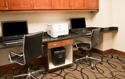 Hotel Hampton & Newark-harrison-riverwalk 3*