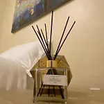 Enjoy Our Cozy Private Room In Our Suite 10 Star Stay!!!Newark Airport 20Mins Away Nyc 30Mins Away Prudential Center 10Mins