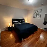 Springview Homes 12Mins From Ewr & 3 Mins From University Hospital