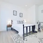 Lux 2Br, Free Parking, Walk To Prudential Center Min To Nyc & More