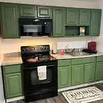 Luxury 2Bedroom Apt 5Mins Ewr Nyc Airport