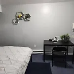 Spacious Cozy 2 Bedroom - Near Ewr/Nyc/Outlet Mall