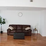 Cozy & Deluxe Apartment - Ez Access To Nyc
