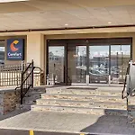 Comfort Inn & Suites Newark Liberty International Airport