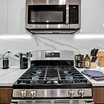 Eminent Near Ewr & Nyc W/ Gym