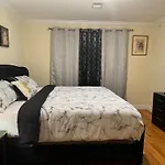 Affordable Luxury Home Near Nyc & Ewr