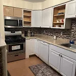 Travelers Long Stay With Private Bathroom Divine Villa And Resorts 5Mins To Ewr Airport And 4Mins To Penn Station Newark, New York