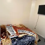 Room J Divine Villa And Resorts 5Mins To Ewr Airport And 4Mins To Penn Station Newark, New York