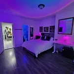 Serene Oasis Suite With Private Bathroom