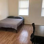 Private Apartment With 3 Bedrooms And 1 Bathroom Near Newark International Airport Ewr And New York City
