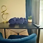 Belmont Suites - Br 2