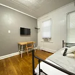Best Room To Visit Nyc-Subway Access