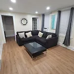 Z & Z Apartment